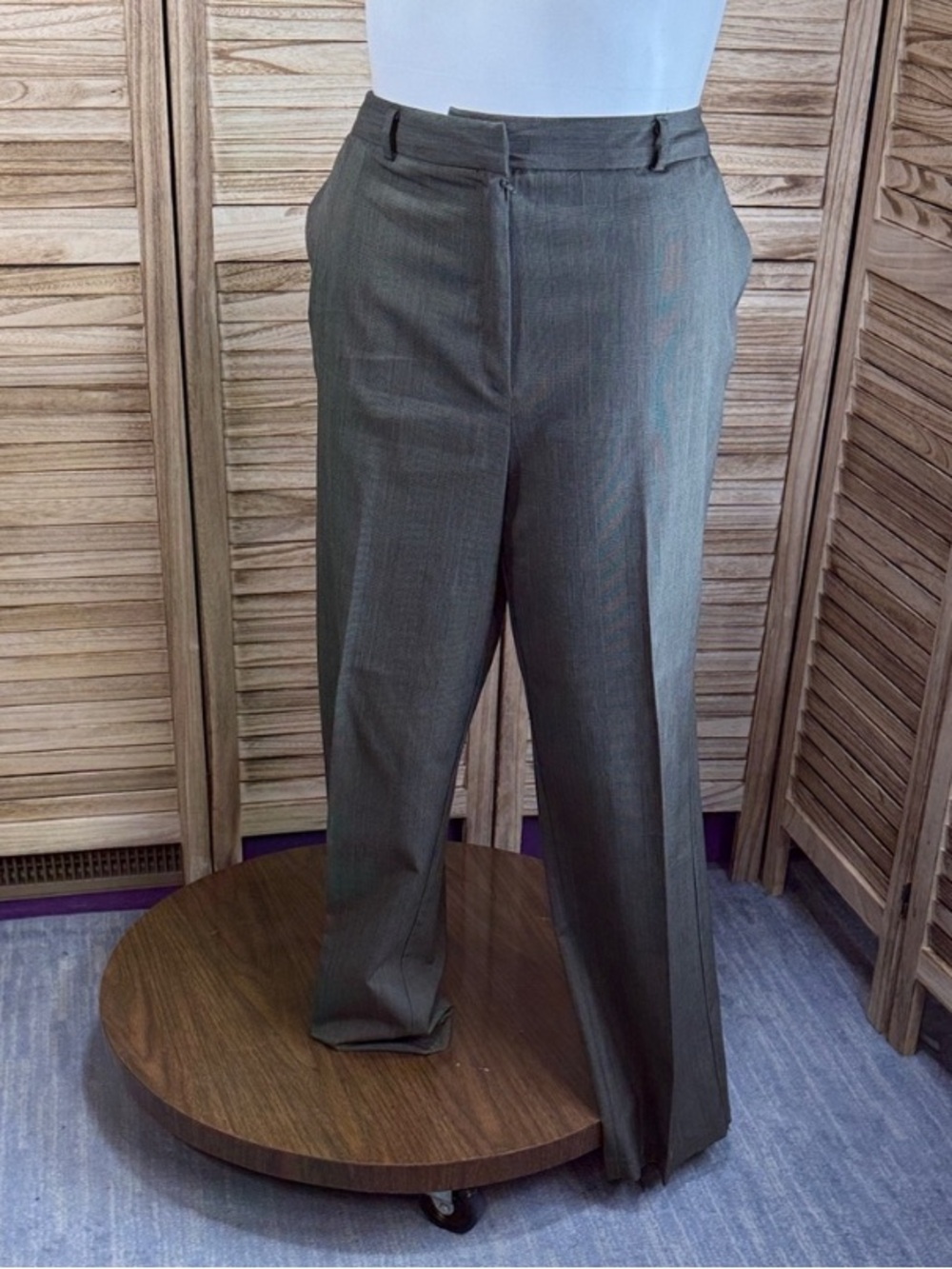 Van Heusen Stretch Green Gray Black Brown Twill Dress Pants Size 18